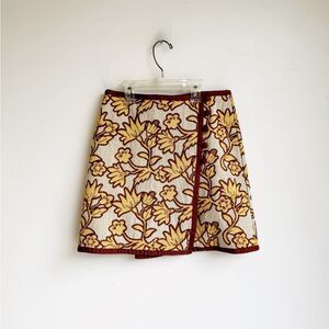 TOPSHOP | Gold Floral Tapestry Mini Skirt | 2